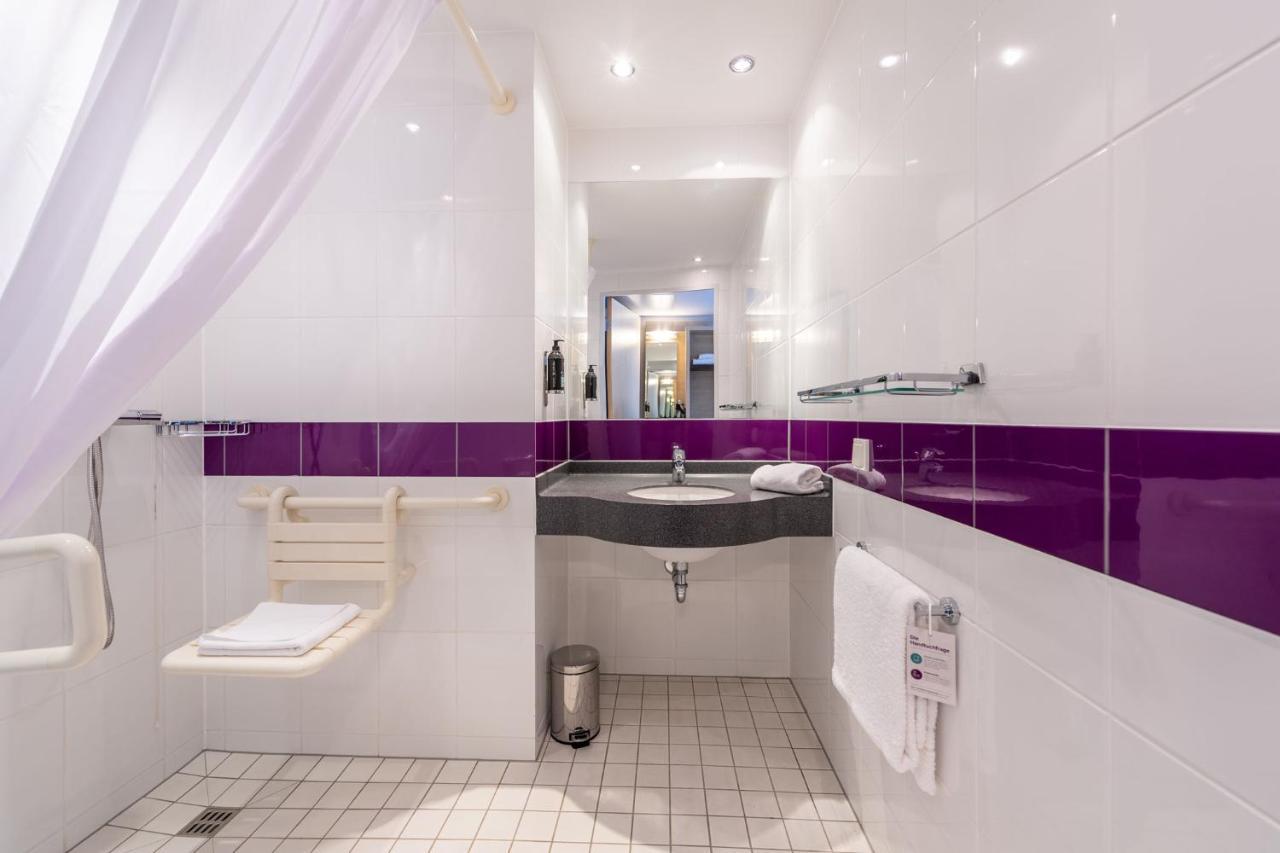 Premier Inn Stuttgart Airport Leinfelden-Echterdingen Bagian luar foto