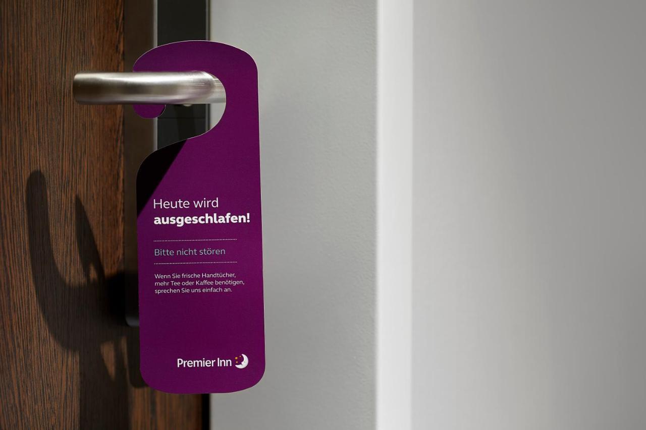 Premier Inn Stuttgart Airport Leinfelden-Echterdingen Bagian luar foto